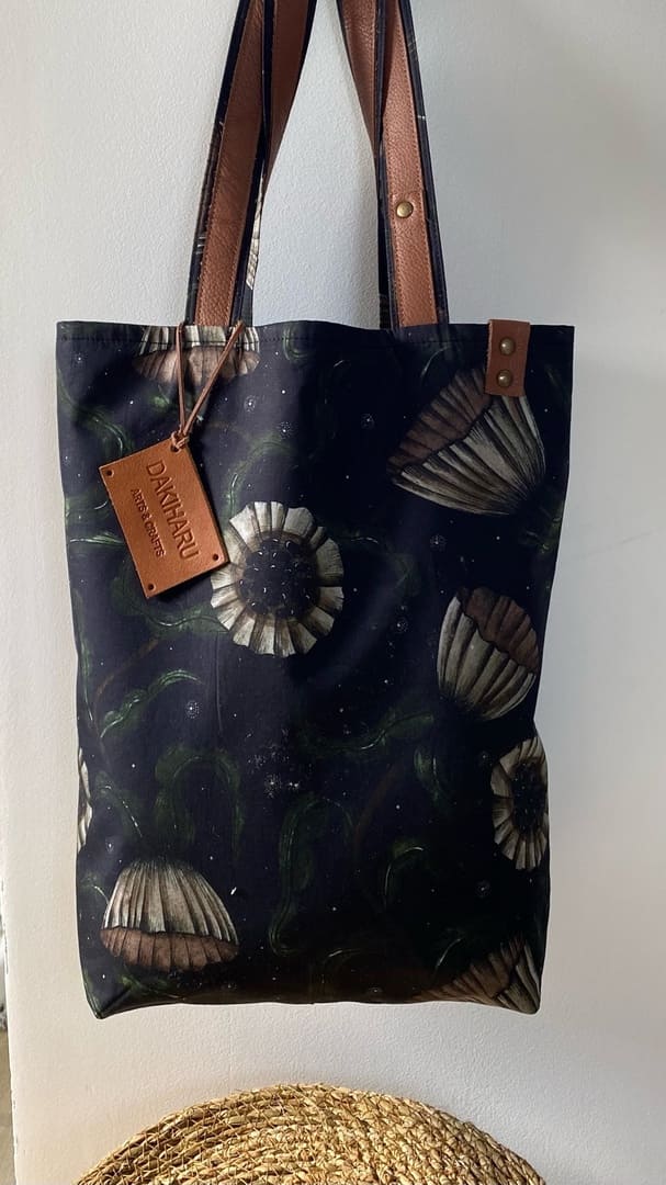 NIGHT FLOWERS, BEIGE - TOTE BAG