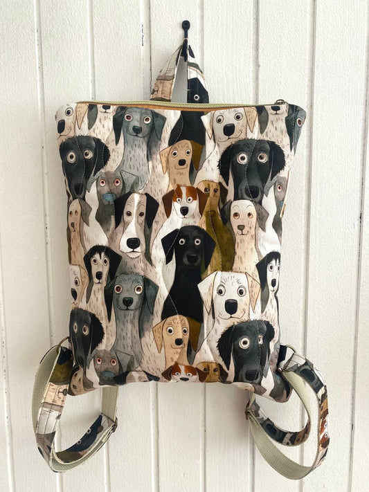 KOMPAKTAN GRADSKI RANAC - DOGGIE VOGUE